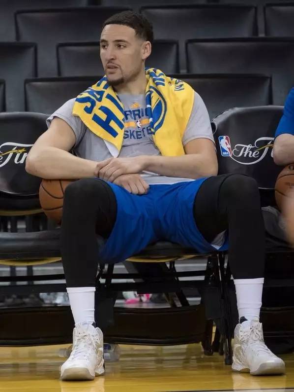 总决赛还有这些鞋值得关注AG旗舰厅网没错！今日(图3)